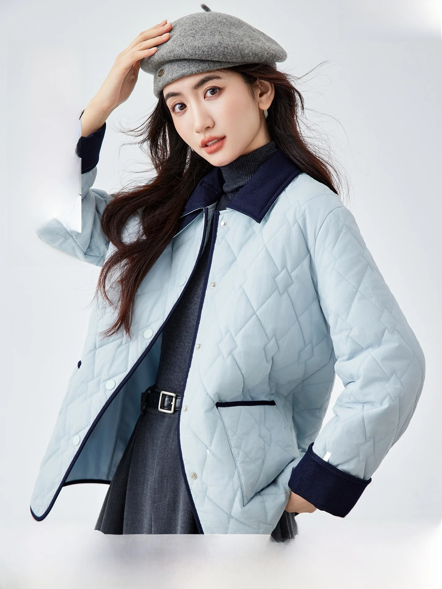 

Женская стеганая хлопковая куртка 2025 года, новая зимняя утепленная прямая куртка-тубус с воротником-стойкой и цветовыми блоками