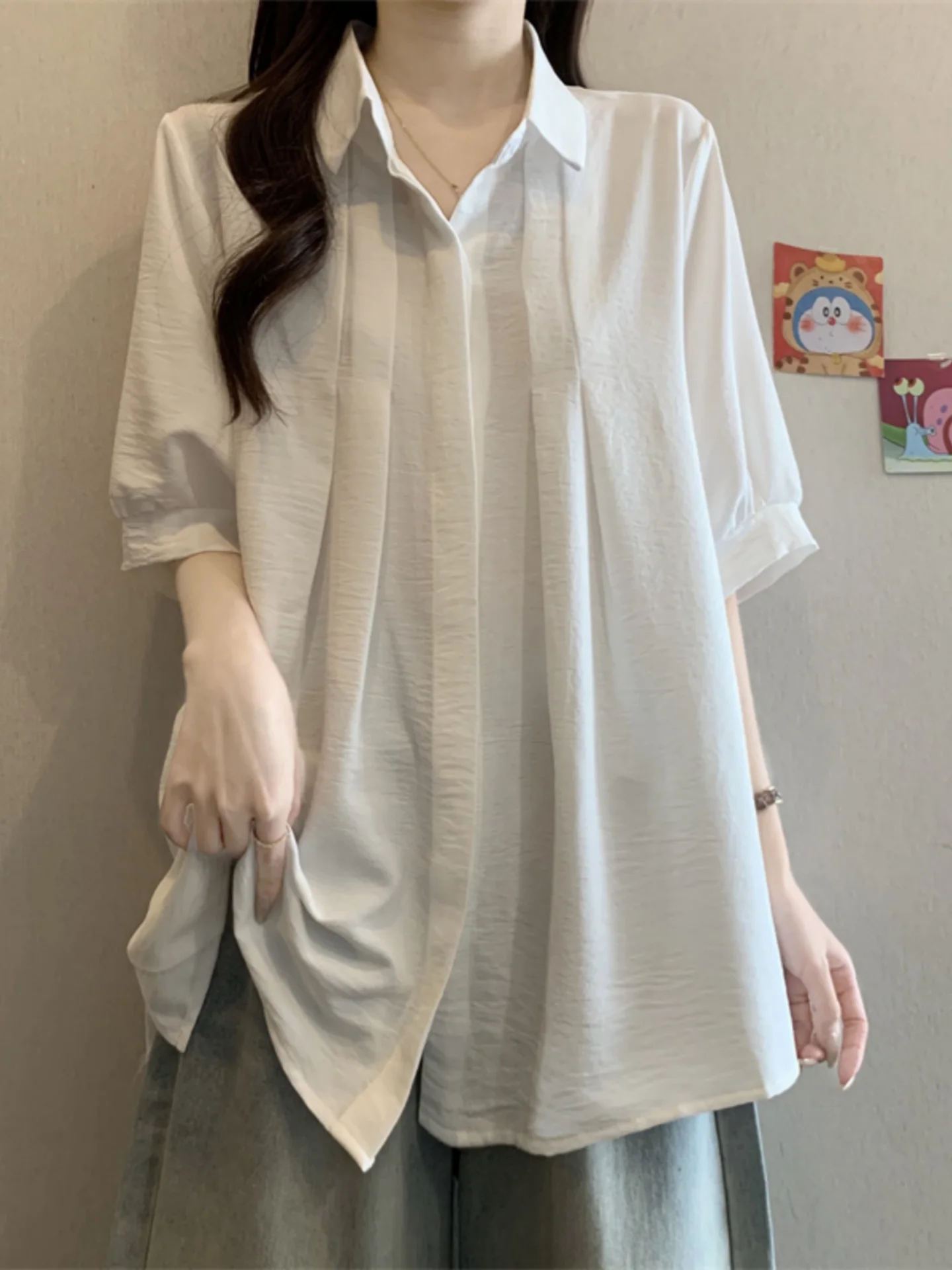 

Slimming Loose Women's Short Sleeve Shirt White Pleated Base Layer Summer Top Large Size Cover Belly Design Korean Style