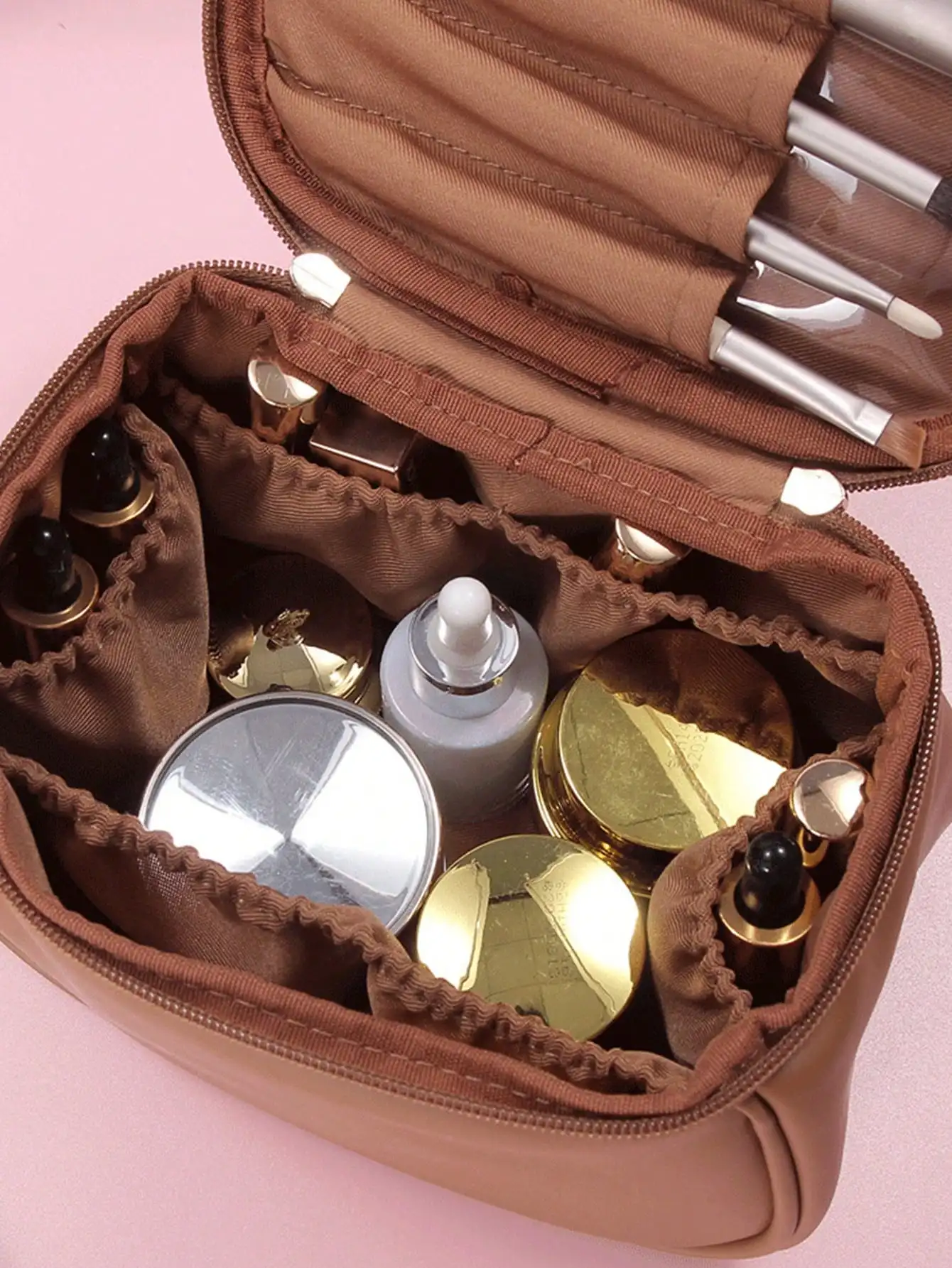 حقيبة مكياج من البولي يوريثان برسومات حروف، حقيبة مكياج للعناية بالبشرة، حقيبة أدوات الزينة - مسكن الرحلات البحرية - هدية عيد ميلاد للأم لوصيفة العروس