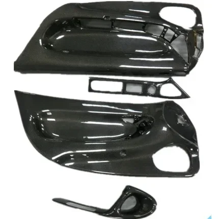 

Для Mazda RX-7 FD3S (1992-1997) – Комплект из 2 накладок на внутреннюю дверную панель (правая сторона), отделка из карбона