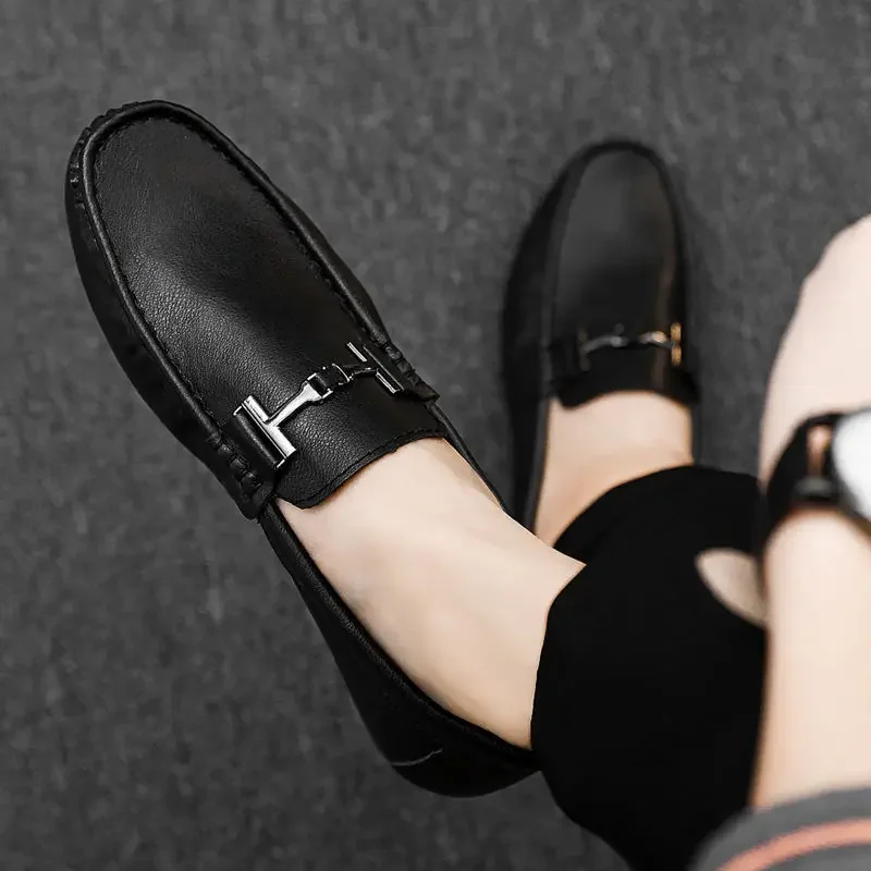 

Мужские кожаные туфли на плоской подошве с круглым носком, черная воловья кожа, распродажа, удобная классическая оригинальная модная обувь из искусственной кожи, 2024, роскошная мужская повседневная обувь