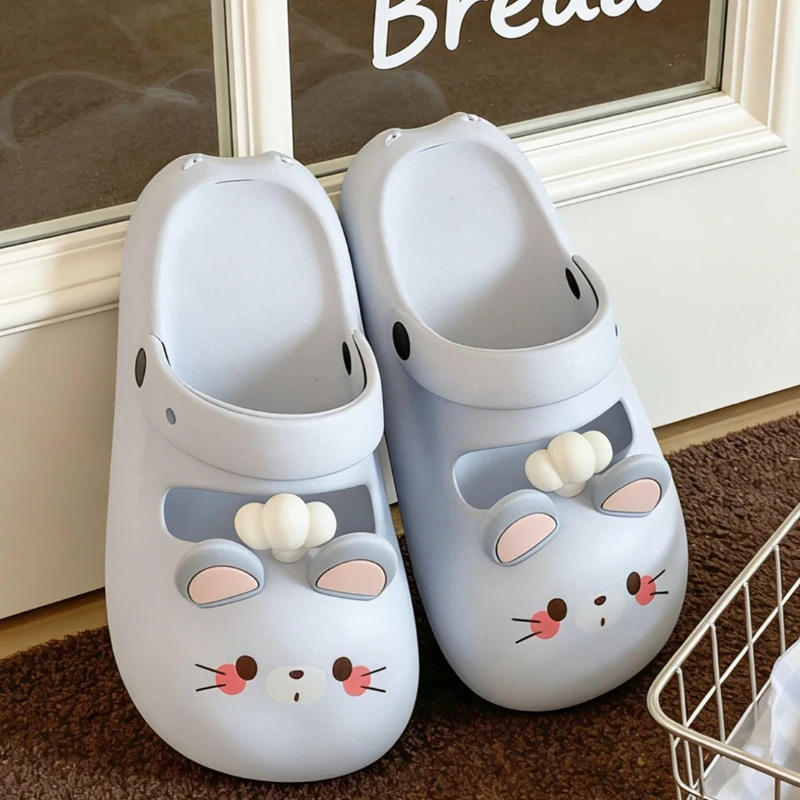 

2026 Cute Cartoon Mouse Indoor Street Clogs For Women Summer Platform Shoes Soft EVA Girls Daily Walking Slippers Street Sandals