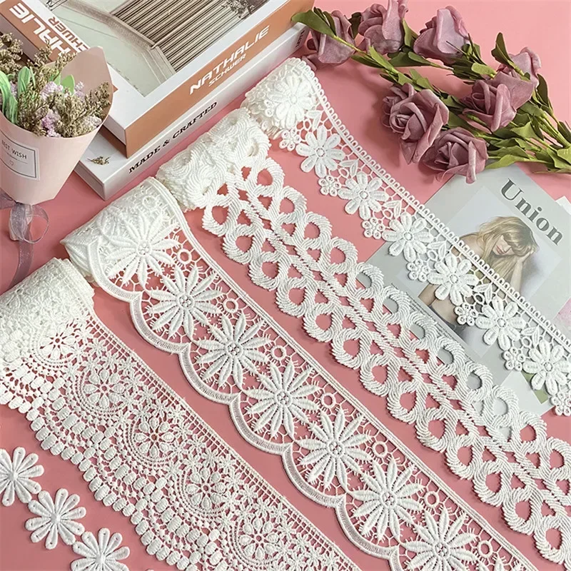 White Lace ribbon fabric Webbing Decoration Lovely gift packing polyester sewing Material dresses for women2024 Sewing wholesale