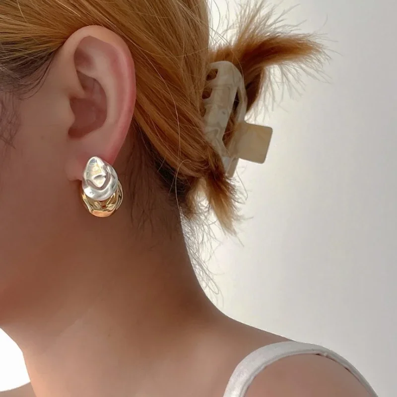 Modern Jewelry Sweet Korean Temperament Back With Front Metal Splicing Stud Earrings For Women 2025 Trend New Hot Selling