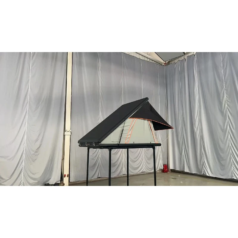 Suv Outdoor Tents All-weather Outdoor Car Roof Tent Hard Shell for Fits European Off-road Vehicles