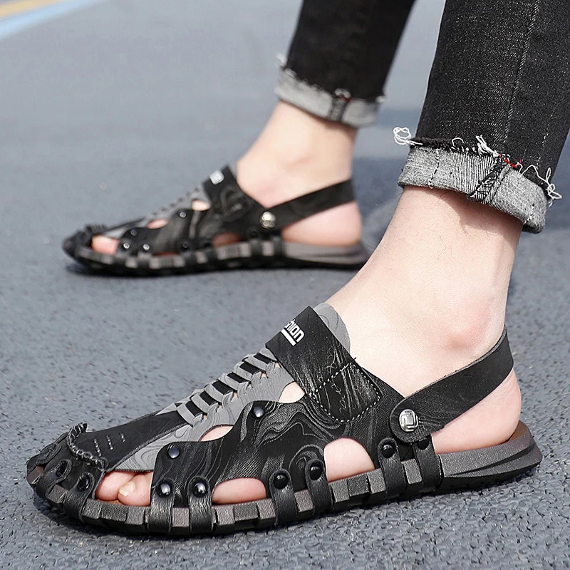 2023 Summer Shoes Men Beach Sandals Thick Sole Soft Comfortable Black Shoes Fashion Mens Sandals Non-slip Male Footwear