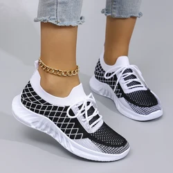 Spring and Autumn New Women's Casual Lace up Sports Shoes Comfortable, Breathable, Lightweight, Wear Resistant Sports and Leisur