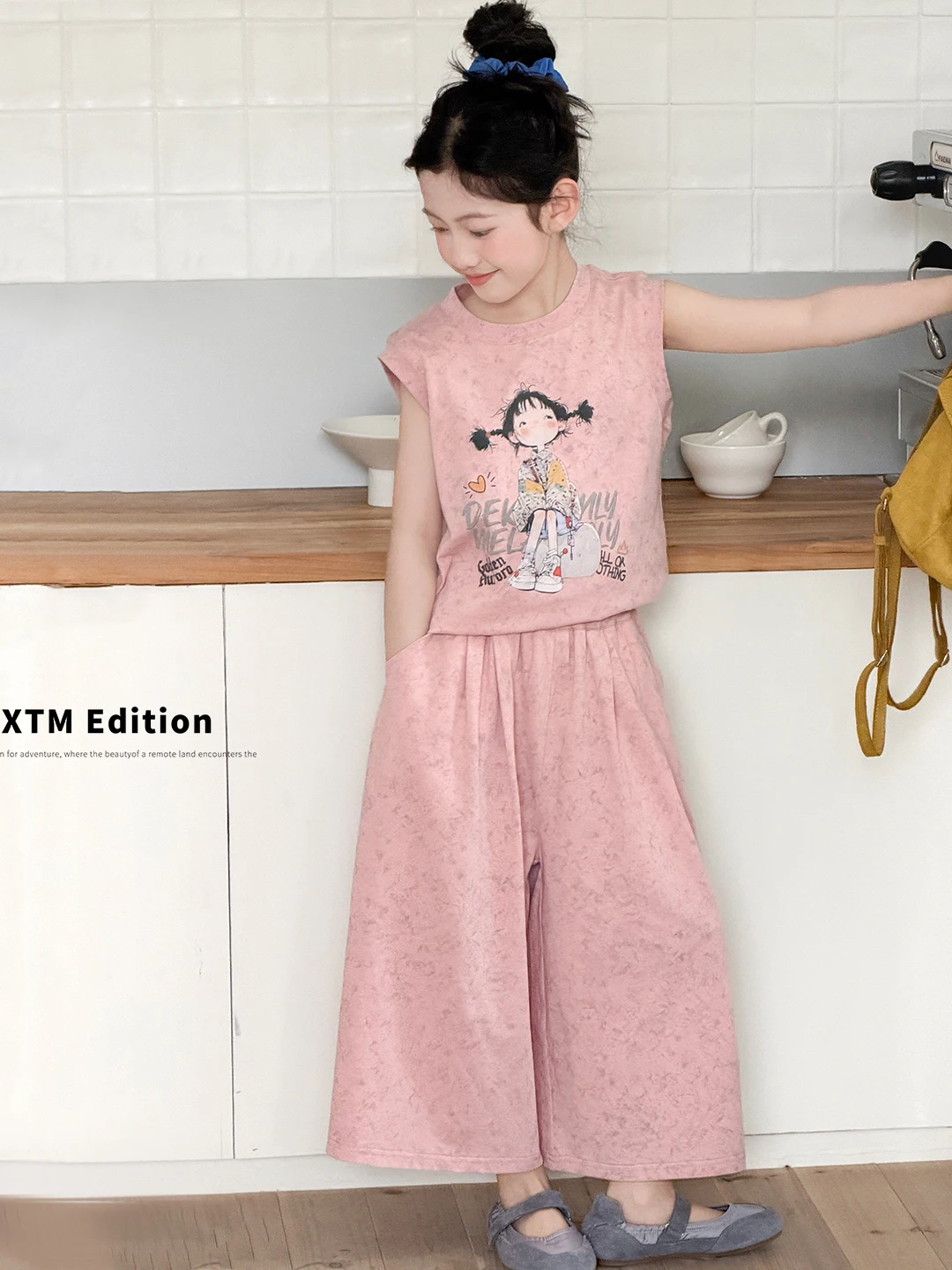 girls-summer-casual-loose-top-and-nine-piece-pants-two-piece-set-lightweight-sleeveless-printed-outfit-for-children
