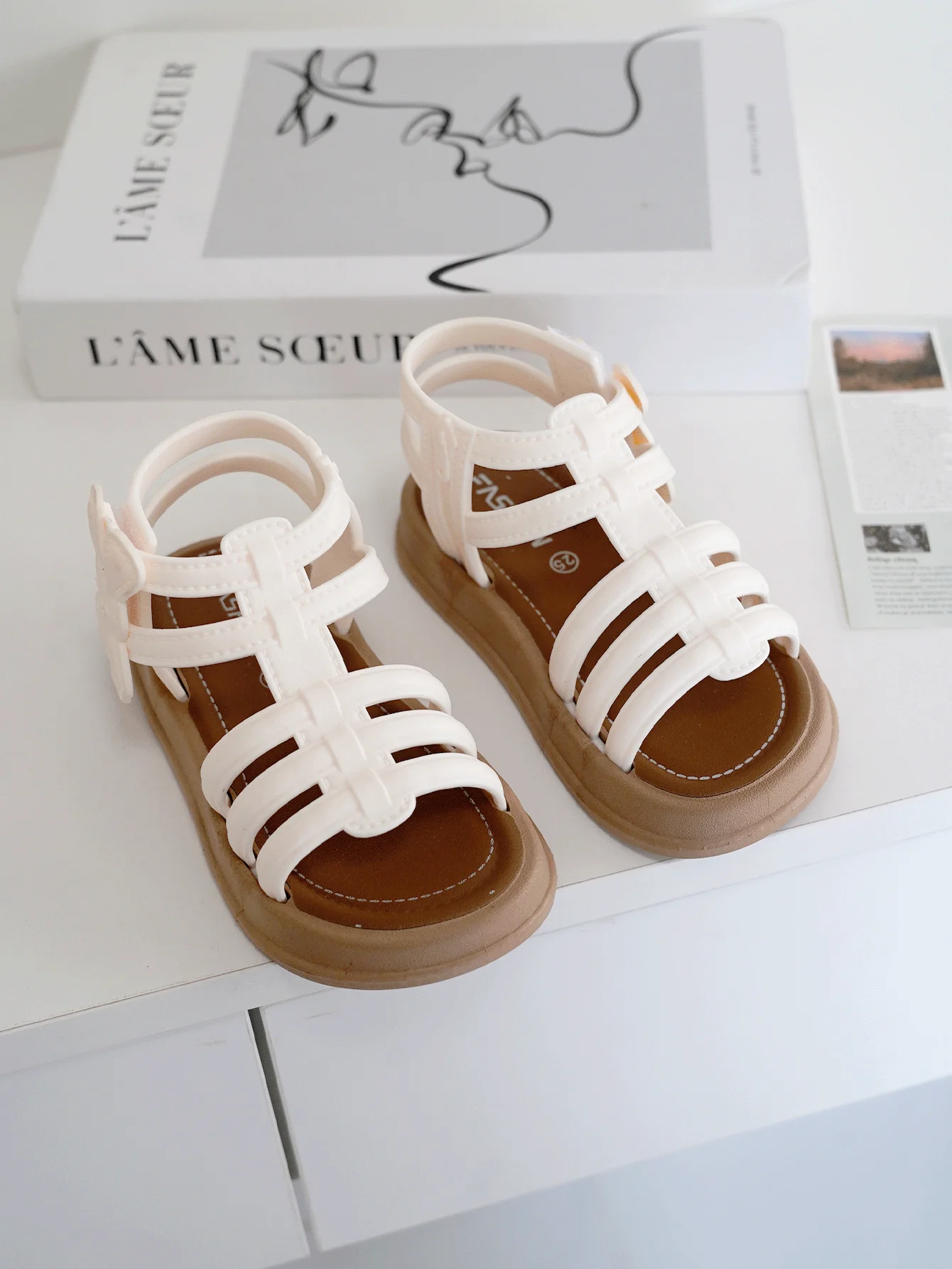 Children's girls' Roman sandals, outdoor sandals for girls, new style 2026, anti-slip soles, medium and large children, baby, pr
