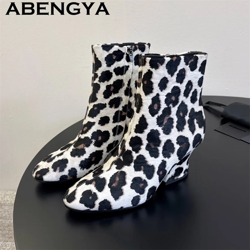 Genuine Leather Wedge High Heels Ankle Boots Woman's 2026 Winter Fashion Week Slim Natural Horsehair Fur Short Boots feminine