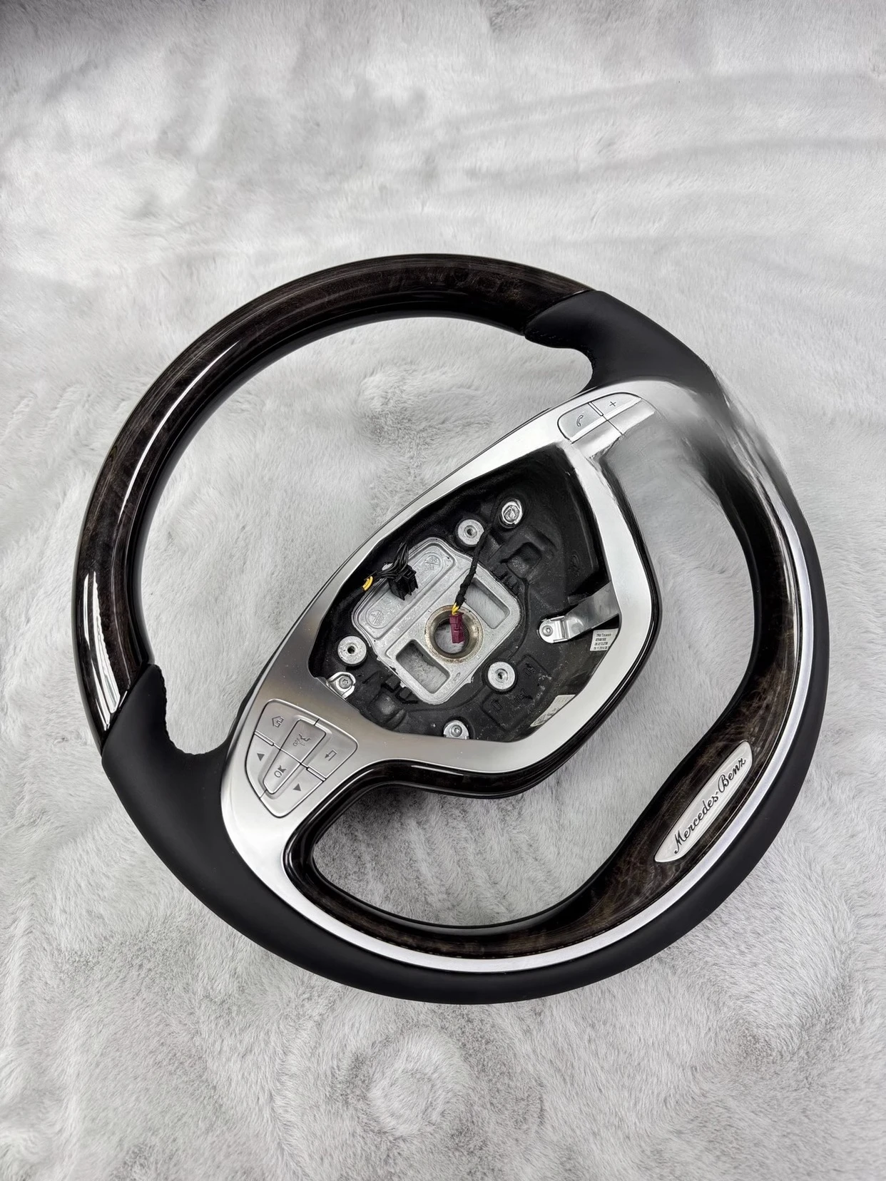 

Suitable for mahogany steering wheel, aspen steering wheel