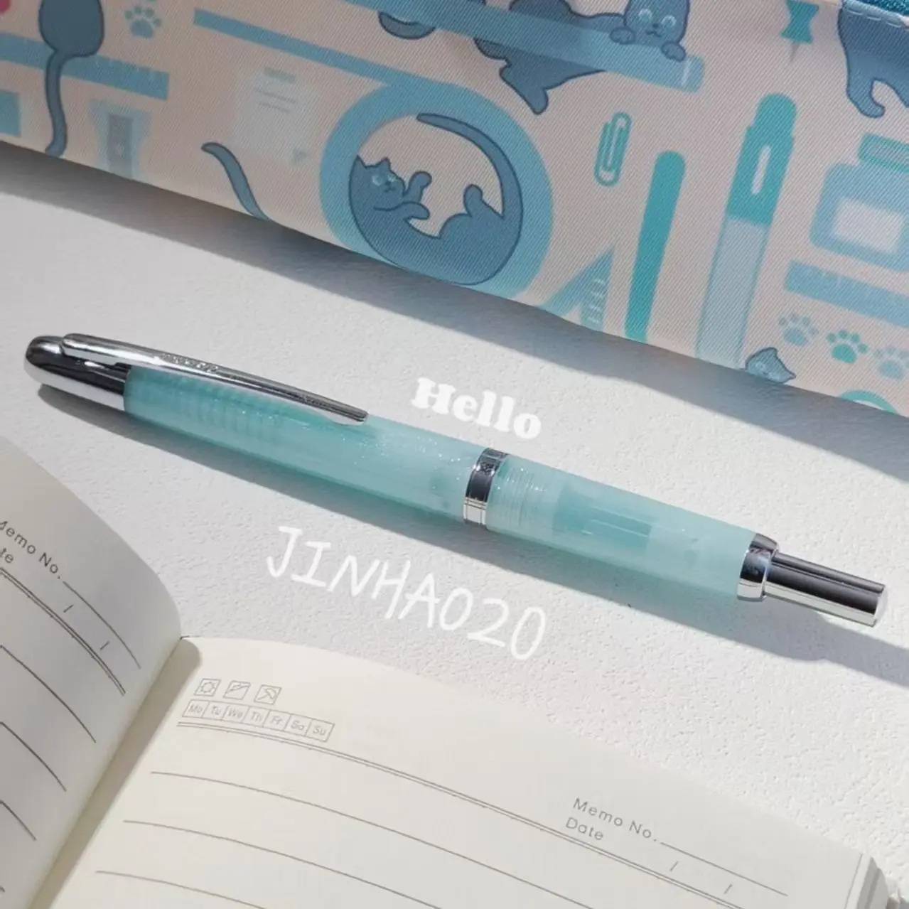 

Jinhao 20 Retractable Fountain Pen New Color Glacier Ins Style High Aesthetic Calligraphy Pen Ice Lake Blue