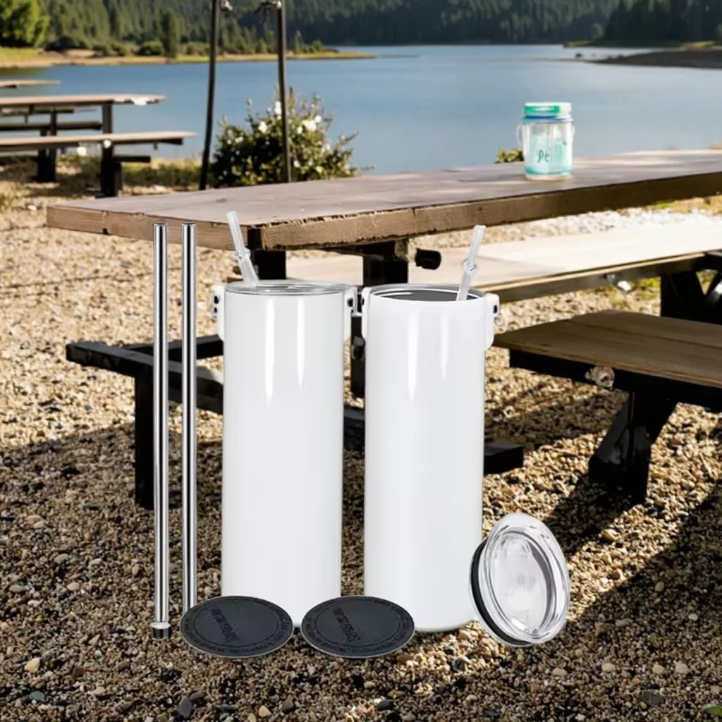 25 шт. в упаковке, 20 унций, сублимационный белый стакан с двойными стенками из нержавеющей стали, прямой узкий стакан с пластиковой металлической соломой и резиновым дном Hu