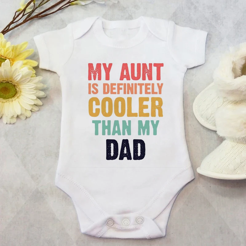 

Моя тетя определенно кулер, чем мой папа, креативный детский комбинезон, милый боди с буквенным принтом, одежда для новорожденных, комбинезон для мальчиков и девочек