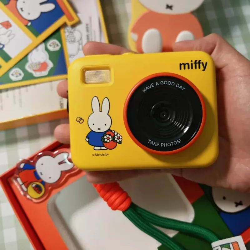 Thumbnail 3 - #60 Kids Digital Cameras Comparison Guide