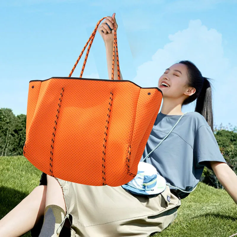 Hot Sale Travelling Shoulder Bag Women Perforated Neoprene Tote Bag With Small Purse Large Neoprene Beach Handbag
