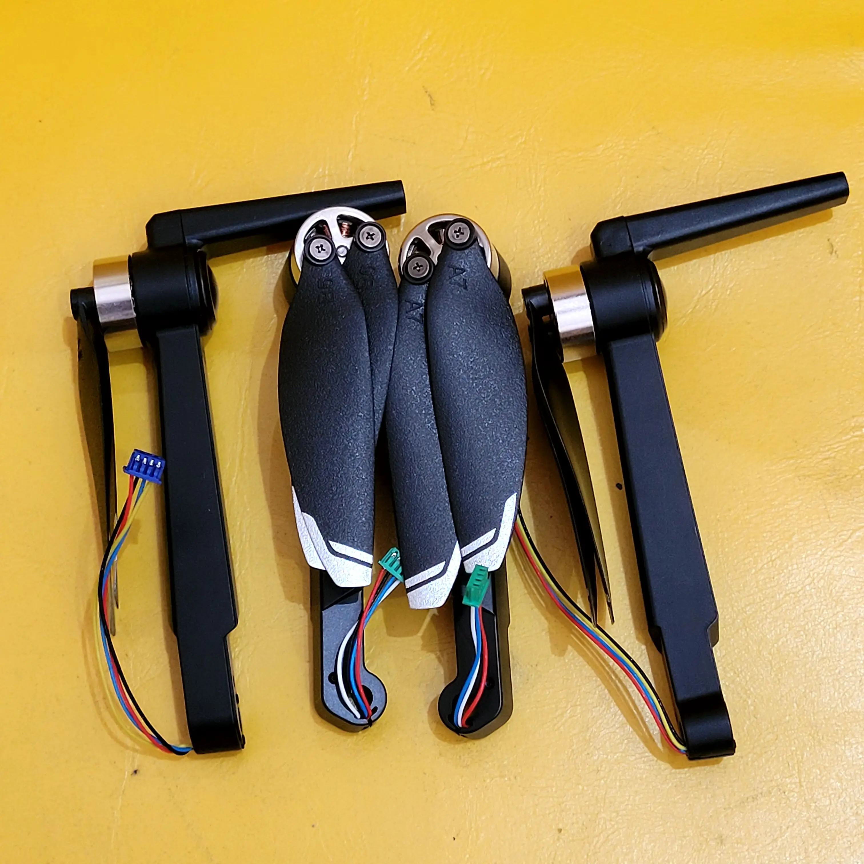 

S-X1 Drone Full Arms Set Spare Part S-X1 Front Rear A B Arm with Brushless Engine and Blade Proepller Part S-X1 Drone Accessory