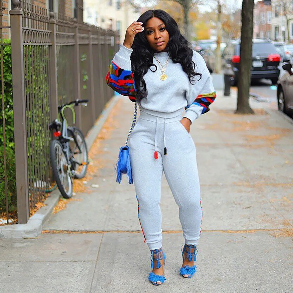 

Conjunto Dos Piezas Mujer Round Neck Splicing Long-sleeved Round Neck Sports Sweatshirt And Pants Suit Trajes De Mujer Elegante