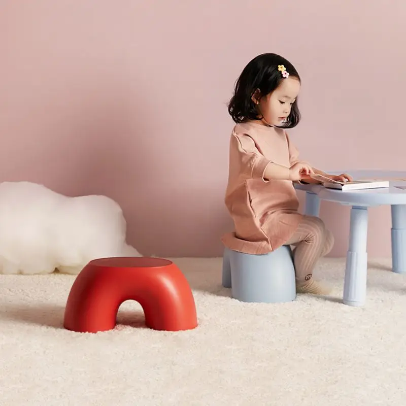 

Rainbow Kids Stool: Minimalist Design, Rounded Comfort, Anti-Slip & Durable for Home Shoe Changing