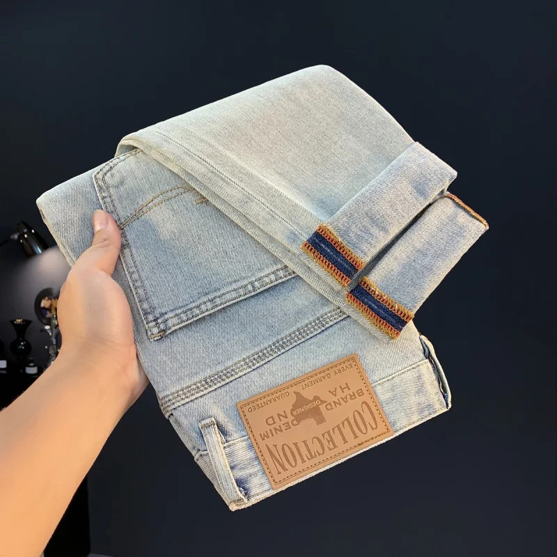 

2025 новые американские ретро полированные белые повседневные джинсы для мужчин осенью, светлые облегающие длинные брюки с маленькими штанинами