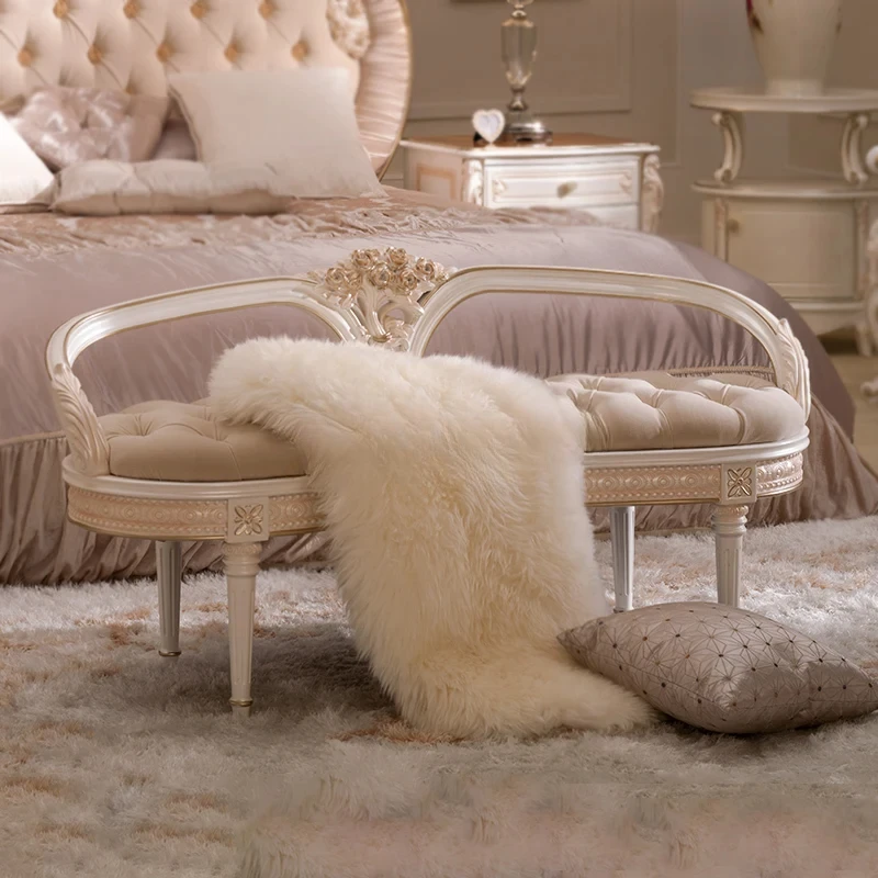 

French court wind bed tail stool solid wood fabric leisure chair European shoe changing stool