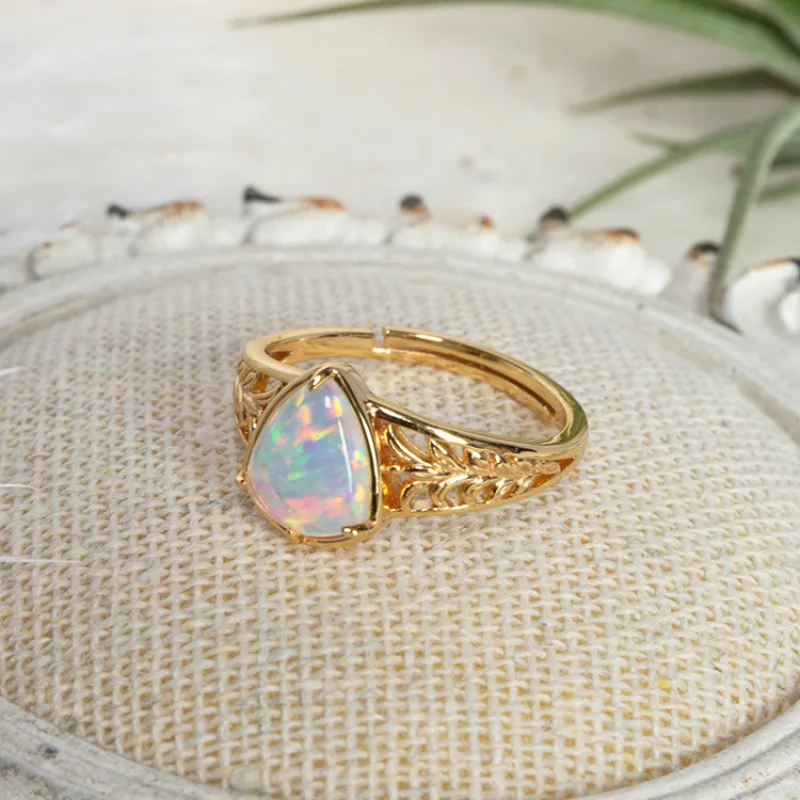 

925 Sterling Silver Open Finger Ring Opal Stone Triangle Golden Leaf Elegant For Women Girl Jewelry Gift Dropship Wholesale