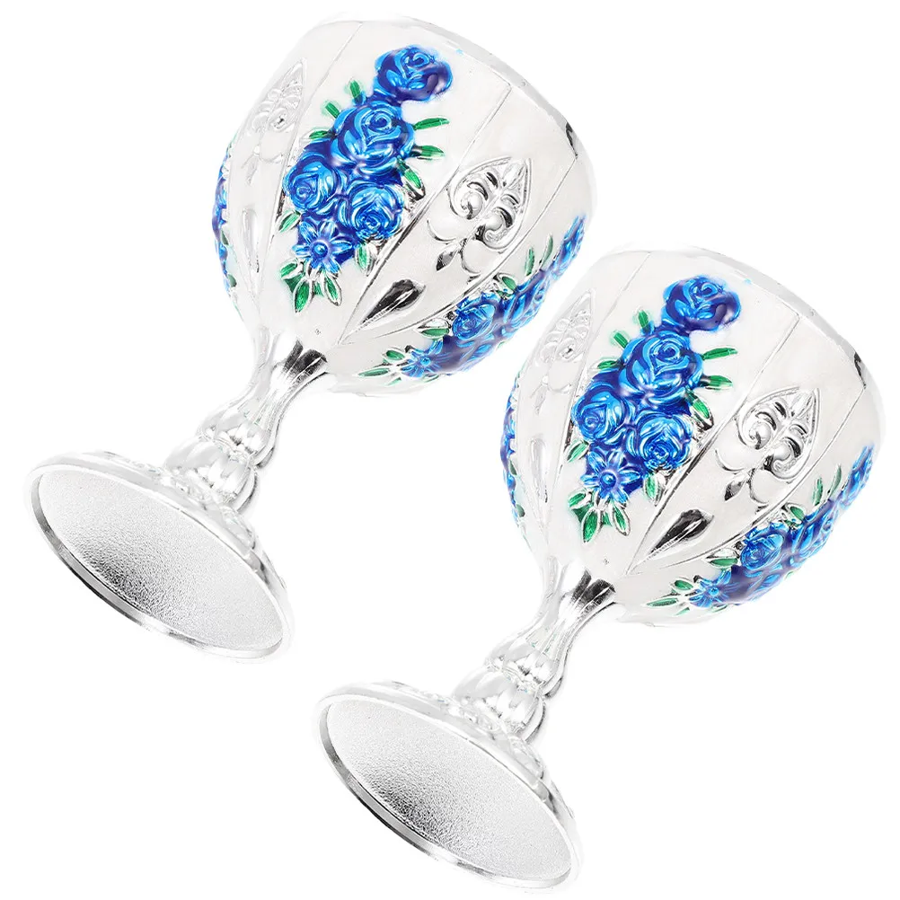 

2Pcs Vintage Style Wine Cups Small Metal Liquor Cup Reusable Sipping Cup for Whiskey Beer Cocktails Home Bar Hotel Decorative