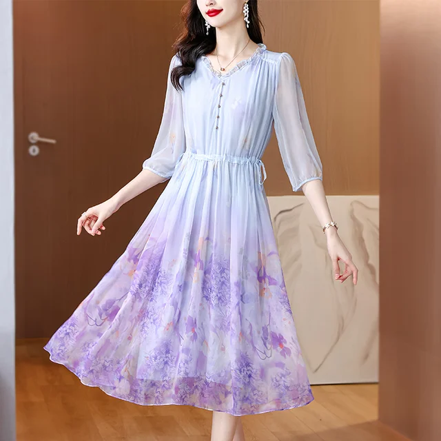 Vestido largo de seda floral estilo bohemio