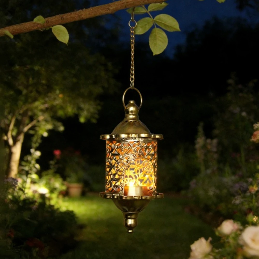 Vintage Hanging Metal Lantern Candle Holder Hollow Cut‑Out Moroccan Style Tealight Candle Lantern for Home Patio Wedding Decor
