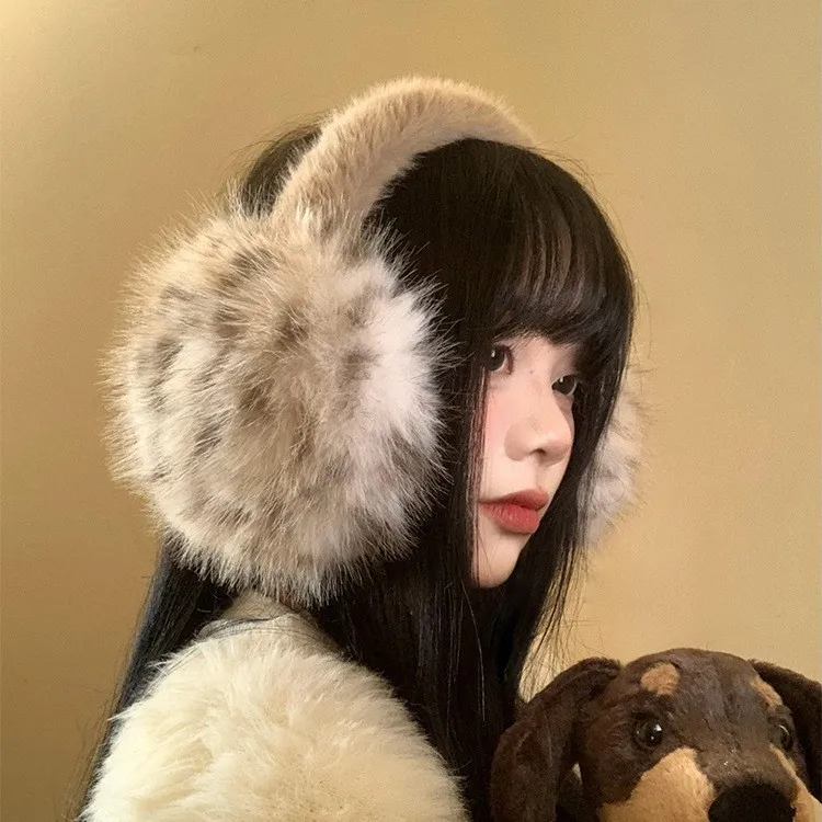 protetores-de-orelha-de-pelucia-com-estampa-de-leopardo-para-mulheres-aquecedores-de-orelha-quentes-e-felpudos-para-ciclismo-de-inverno-e-clima-frio-ao-ar-livre