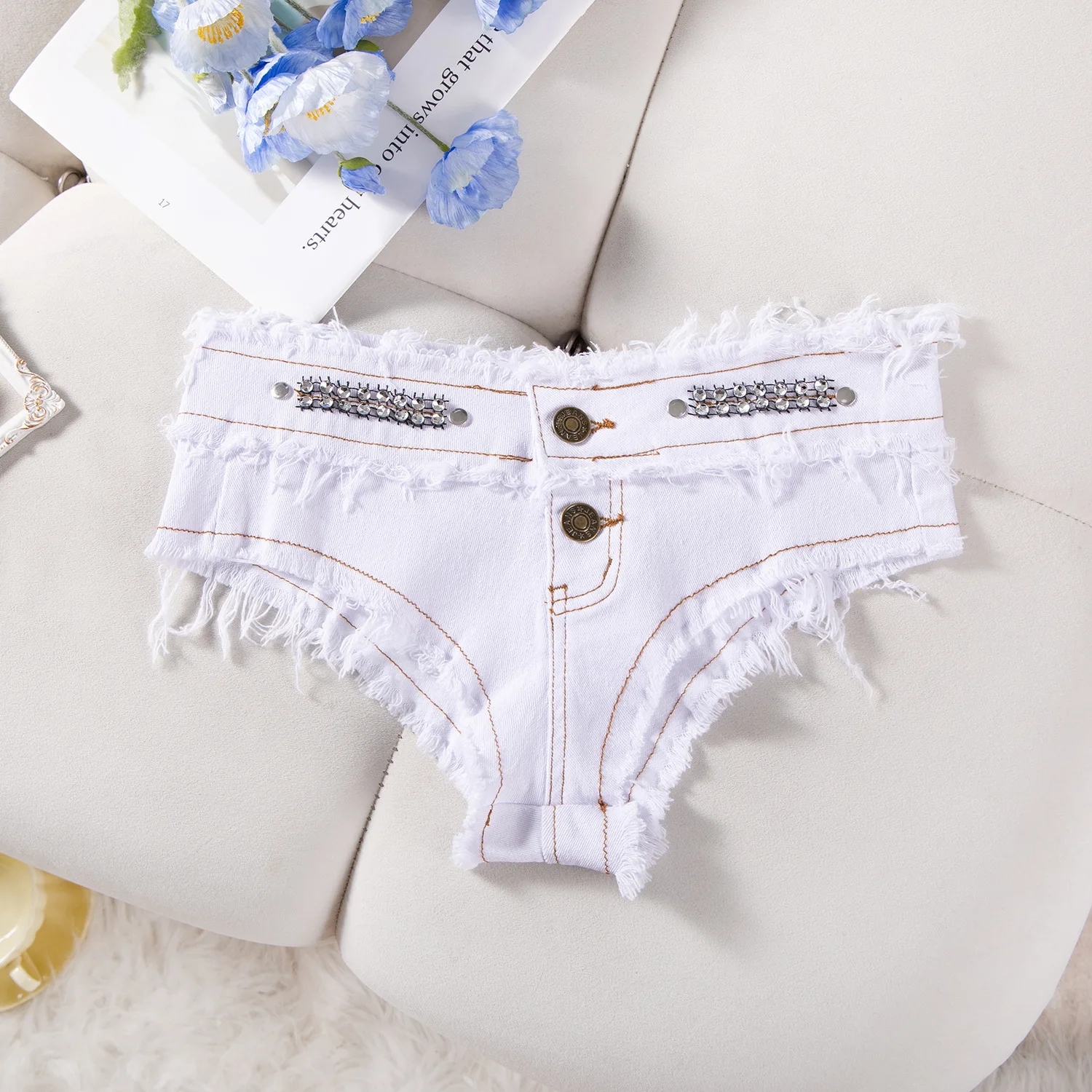 

23 autumn new sexy sequins tight jeans denim shorts hot pants low waist high elasticity booty shorts