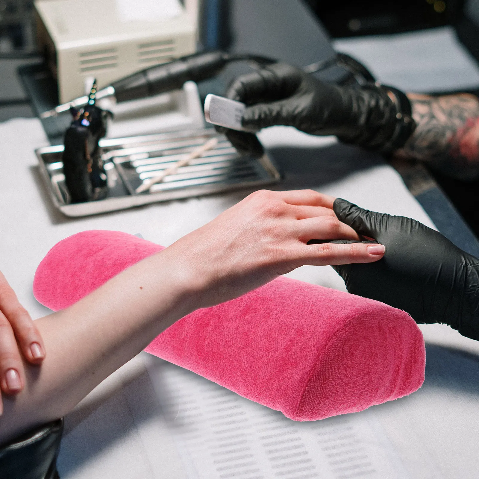 

Ergonomic Manicure Arm Rest Comfortable Hand Pillow Stylish Nail Art Accessory Pink Cloth Sponge