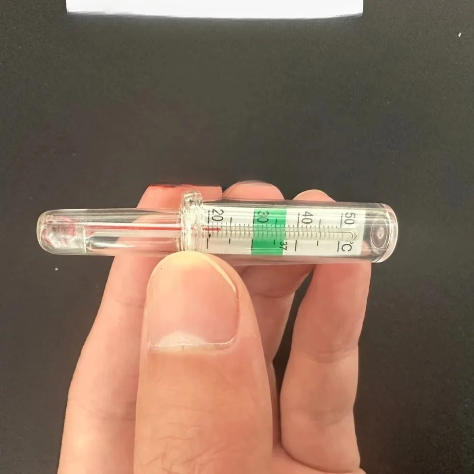 

Респиратор, увлажнитель воздуха, канистра для бутылки, термометр, тройник для бутылки, разъем