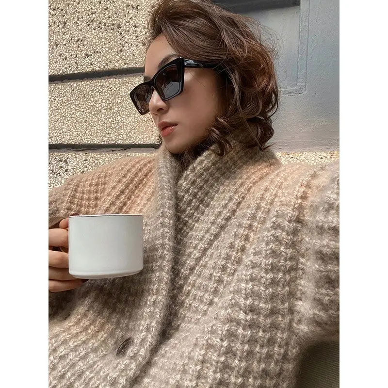 Vintage Western Style Knitted Jacket For Women'S Autumn And Winter New Fashionable Maillard Dress Up Super Beautiful Coat