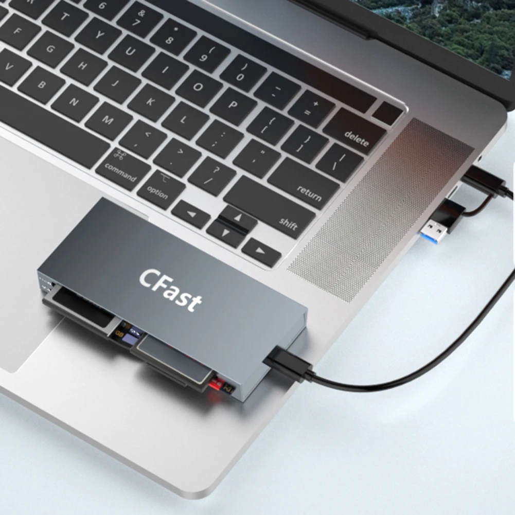

CFast Card Reader Read 6 Cards Simultaneously USB C CFast 2.0 Card Reader 5Gbps USB Card Reader for CFast CF MS SD TF XD Card