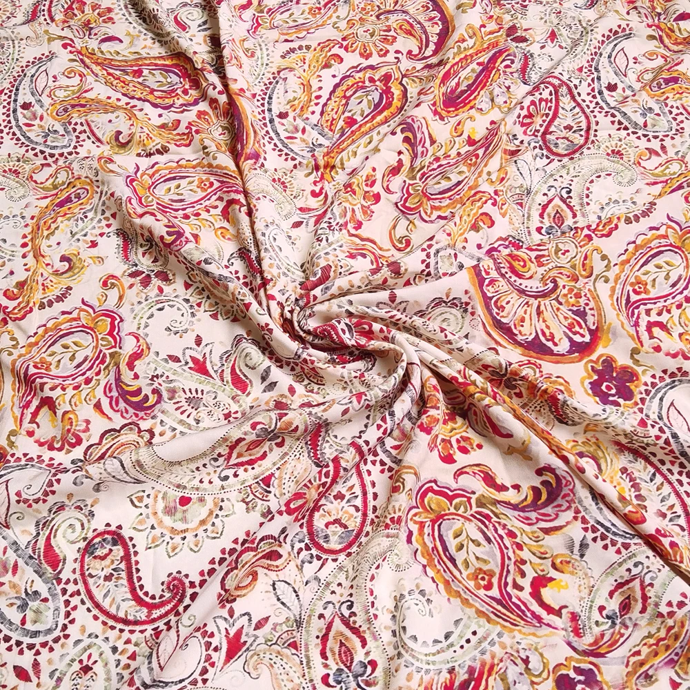 50cm * 140cm Paisley Impressão 100% Viscose Tecido Para DIY Costura Vestido de Verão Folha de Cama Rayon Patchwork Tecido Macio