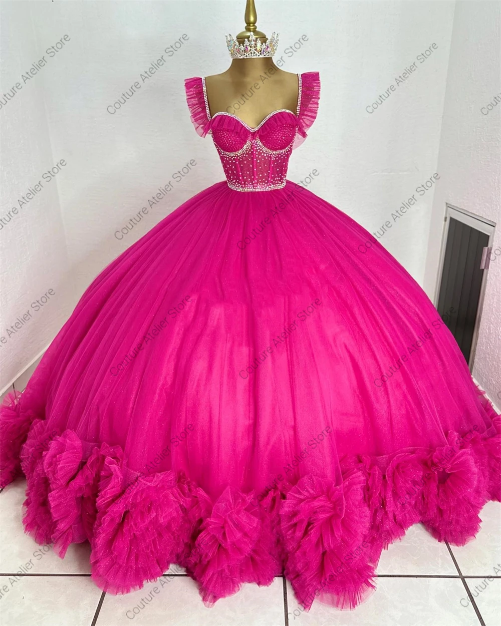 New Arrival Hot Pink Ruched Train Tulle Quinceanera Dresses Ball Gown 2024 Princess Corset Sweet 16 Dresses Wedding Gown Luxury