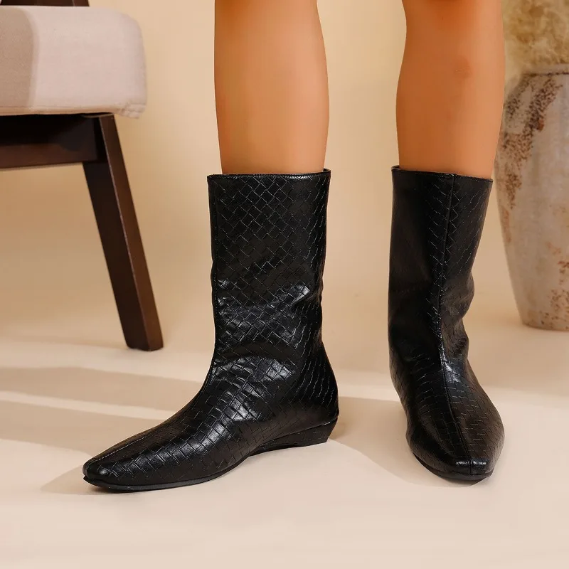 

Осенние новые кожаные непромокаемые черные полусапожки 2025 года, повседневные легкие износостойкие короткие ботинки для домашнего офиса и покупок, размеры 35–40