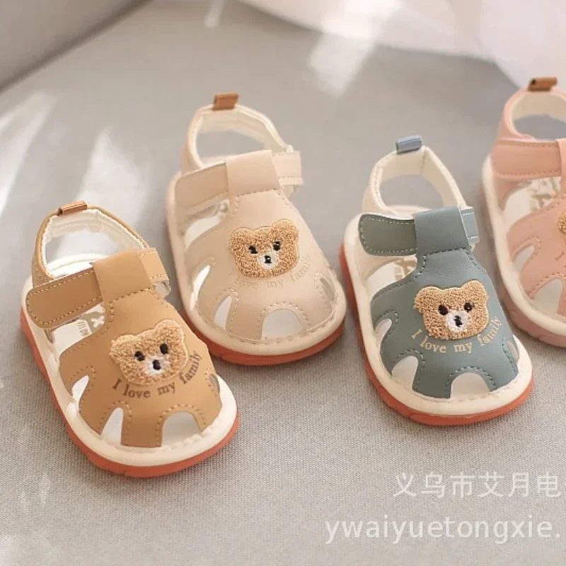 Scarpe da passeggio per bambini adorabili orso modello di cartone animato sandali con punta stretta fondo morbido scarpe traspiranti con gancio e