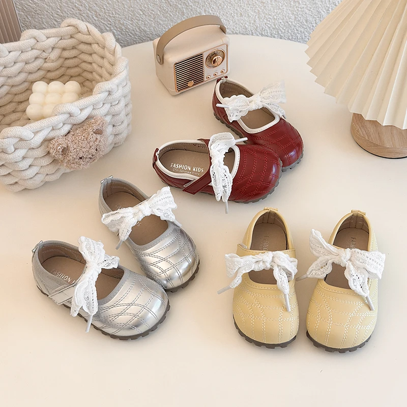 

2025 детская лакированная кожаная обувь во французском стиле, весна-осень 2025 года, элегантная классическая обувь с большим кружевом и бантом для девочек, детская обувь принцессы