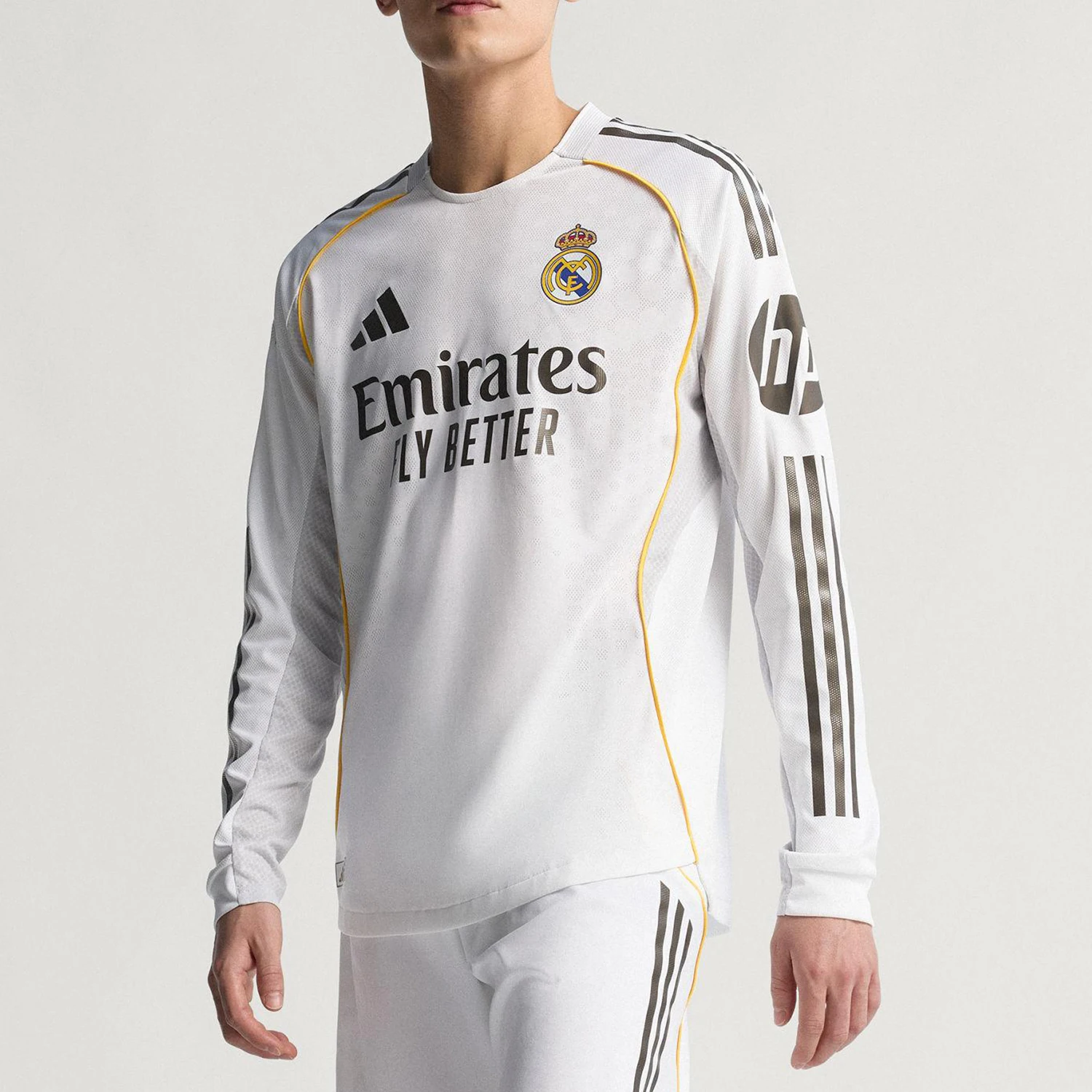 

Мужской футбольный матч Adidas Genuine Summer 2025 с длинными рукавами JN8866