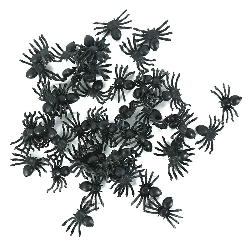 50pcs Halloween Spider decorazioni piccoli ragni di plastica luminosi neri casa stregata decorazione ragno simulazione giocattoli ingannevoli