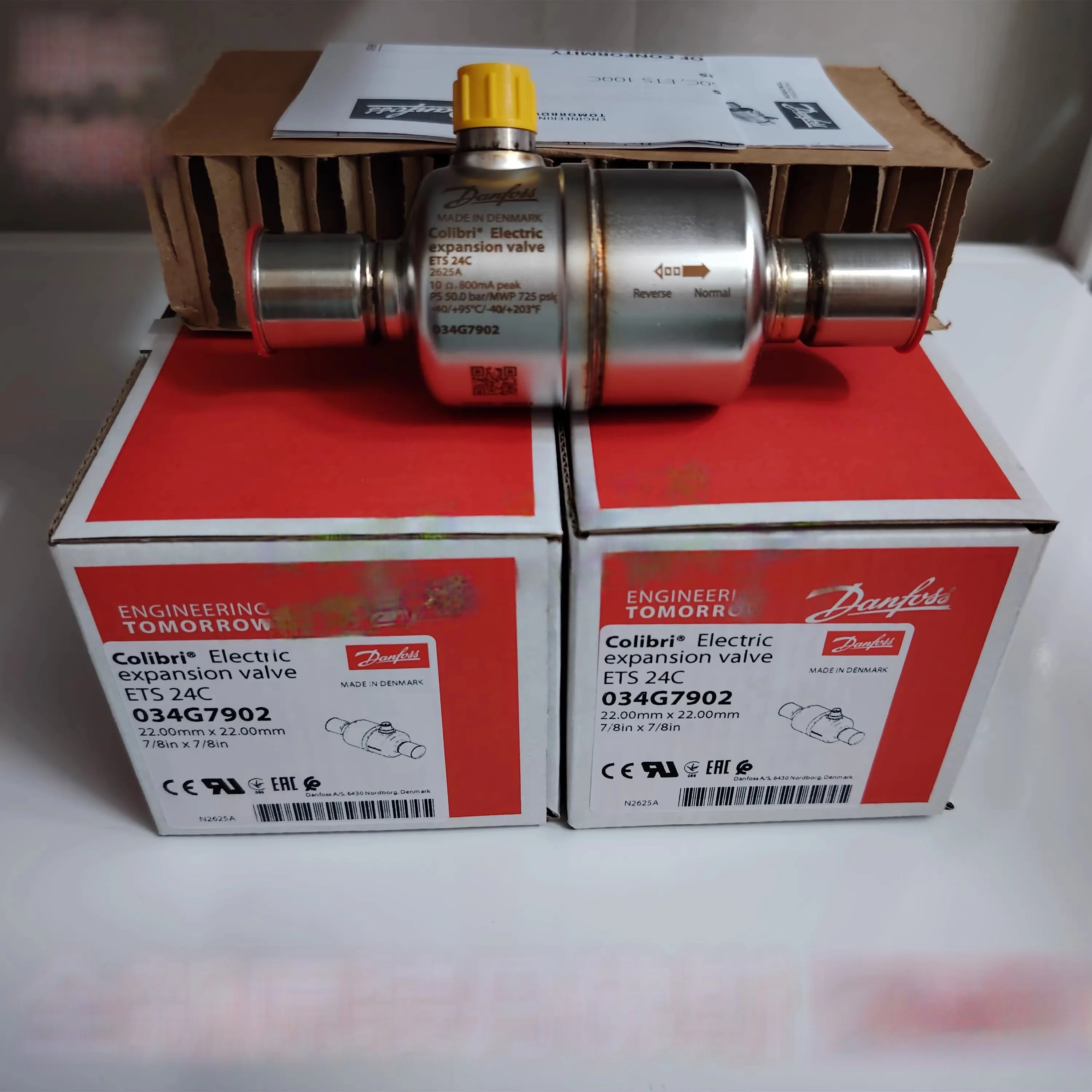 

Новинка: электронный расширительный клапан Danfoss ETS24C (034G7902) и ETS12.5 (034G4210)