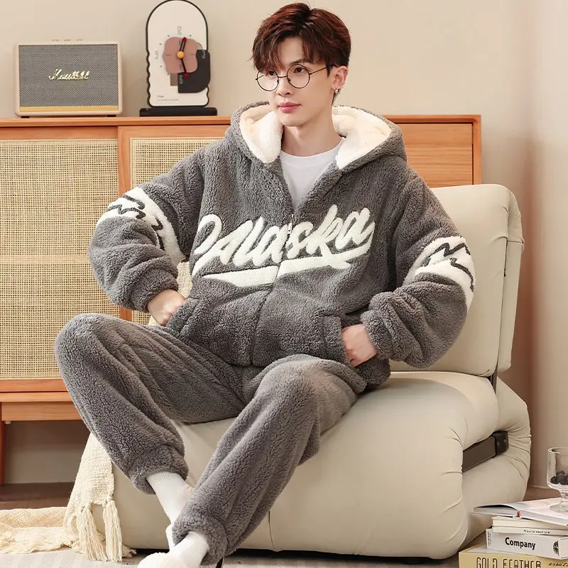 Can Be Worn Outside Sleepwear Coral Velvet Pajamas for Men Fall/Winter Thick Winter Teen Winter Flannel College Furry Homewear