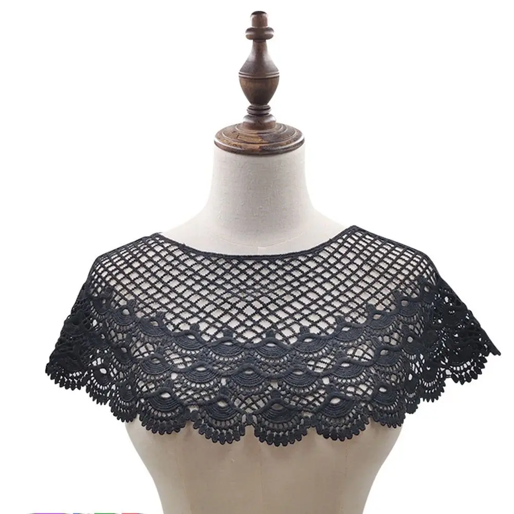 Lace Hollow Sunscreen Shawl Sun Protection Shawl Bikini Cover Bandana Foulard Outwear Shoulder Temperament Cardigan view 4