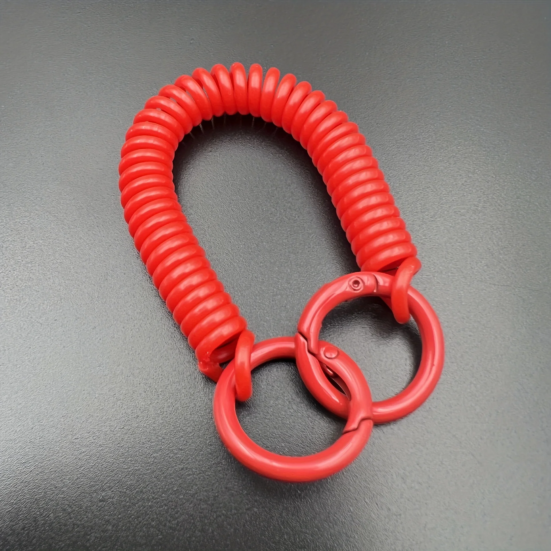 1pc 듀얼 카드 홀더가있는 다채로운 플라스틱 스프링 로프 키 체인 |   싱글 팩, 더블 팩, 남성용 분실 방지 휴대폰 스트랩