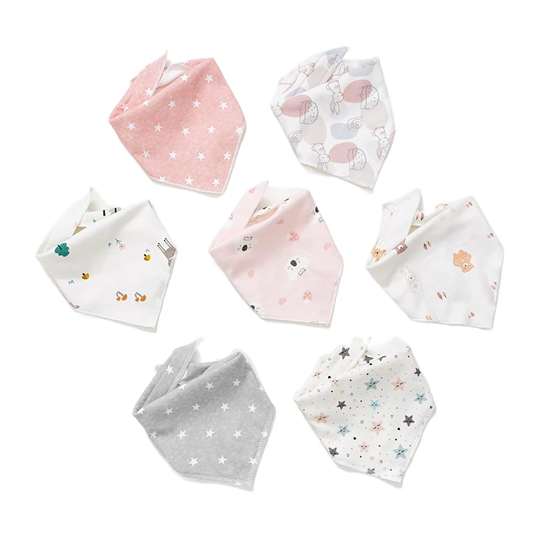 Random 4pc Baby Bibs Triangle Cotton Bibs Cartoon Print Towel Baby Boys Girls Feeding Apron Cotton Bandana Bibs Baby Stuff