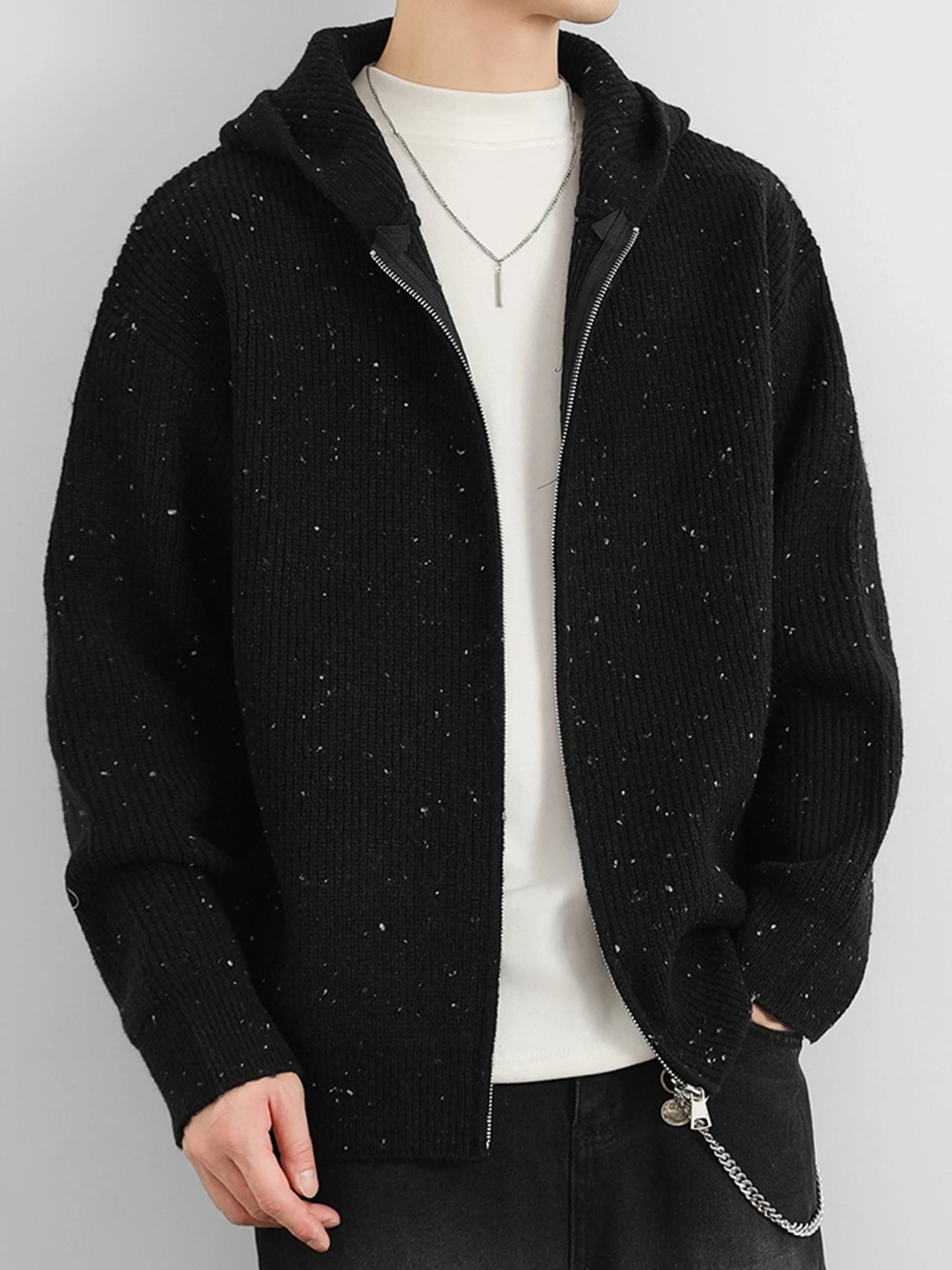 

Мужской вязаный кардиган свободного кроя, осенняя коллекция 2025, новинка, толстовка с капюшоном, повседневная, универсальная, из полиэфирного волокна, с длинными рукавами