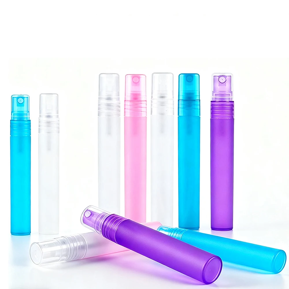 詰め替え可能なつや消しプラスチックペンスプレーボトル（3ml-10ml）50個-旅行や細かいミスト用の空のミニ香水サンプルスプレーボトル