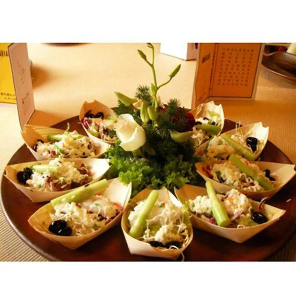 Food Safe Disposable Paper Tray Raised Sides Serving Platter for Salads and Fruits Tray for Parties and Restaurant Use